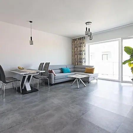 Varsovia 19 Parking شقة *